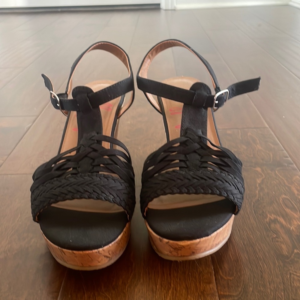 jelly pop black wedges